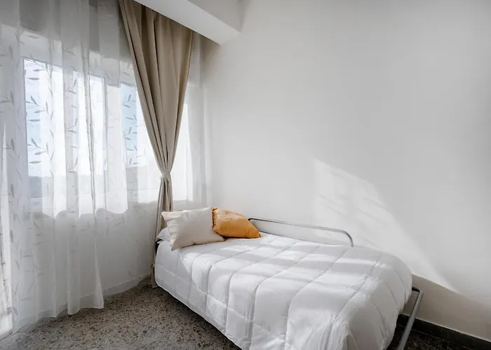 Guesthost - Dimora Buonvino Бари